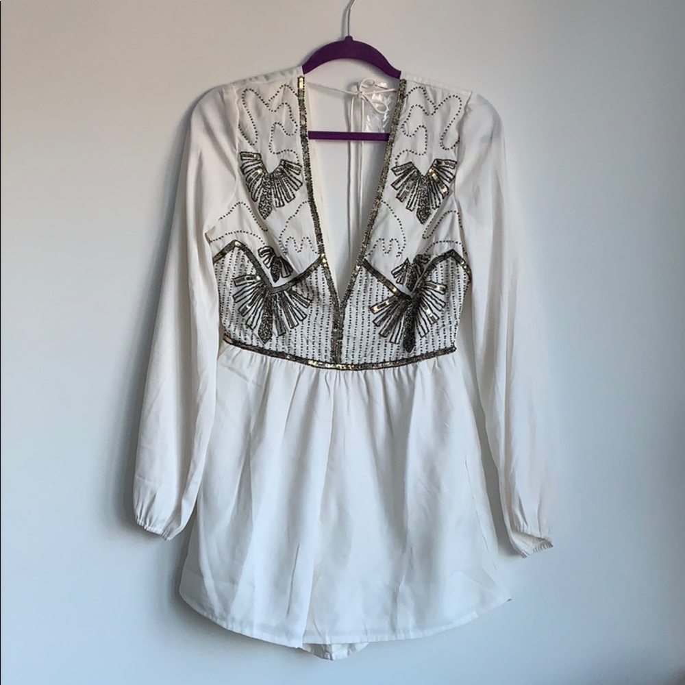NastyGal White LongSleeve Romper